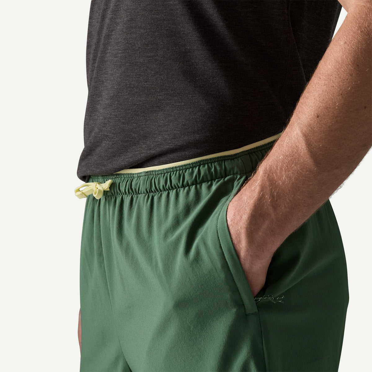 Men's Multi Trails Shorts - 8"